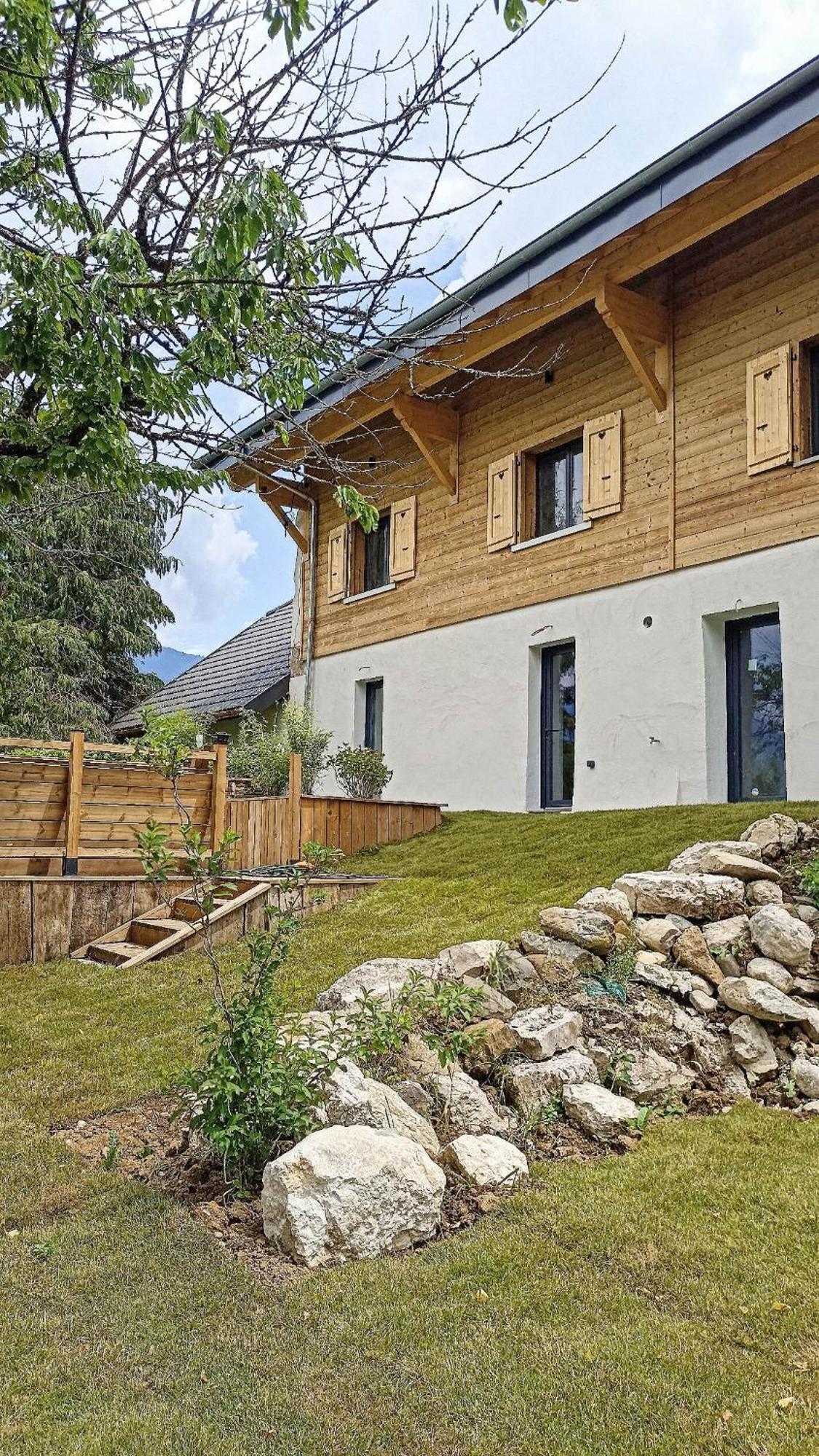 La Grange Savoyarde-Spa-Piscine-Proche Lac-Charme-Detente- 3 Etoiles Lathuile Exterior foto