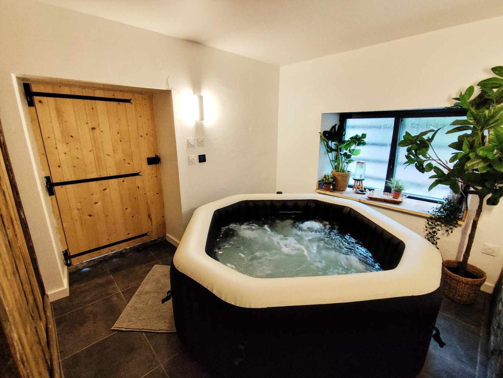 La Grange Savoyarde-Spa-Piscine-Proche Lac-Charme-Detente- 3 Etoiles Lathuile Exterior foto